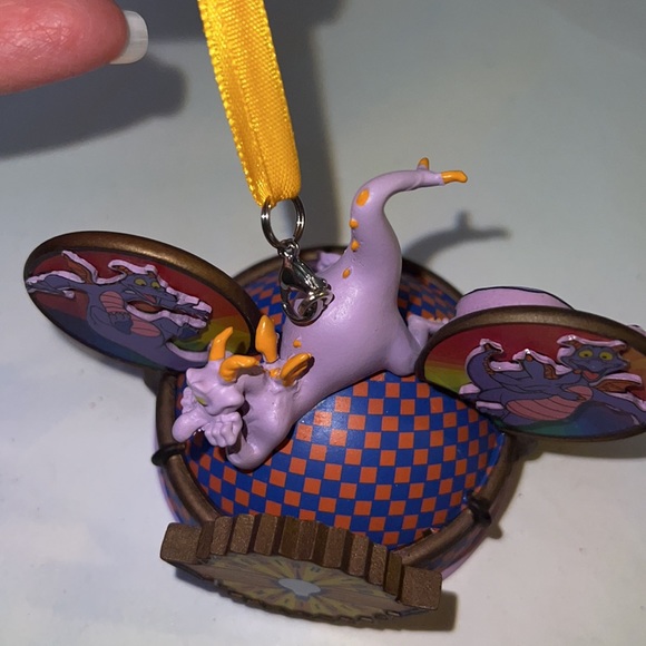 NEW!!! Disney HAND PAINTED Mickey Ear Hat Figment Ornamet - Picture 10 of 17